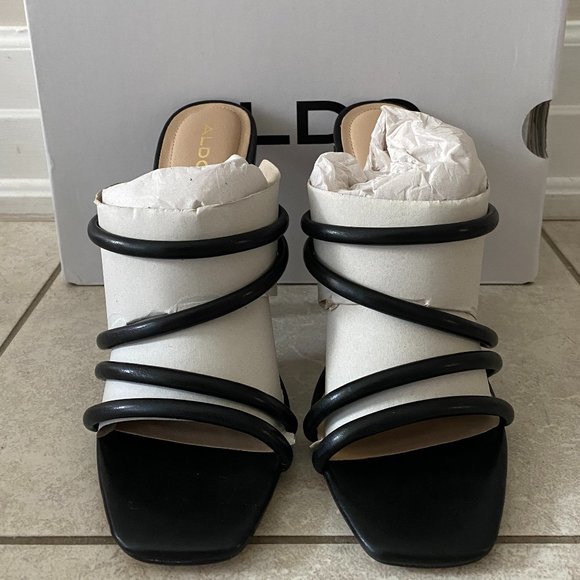 Aldo Mule Heels - Picture 2 of 3